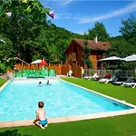 Campeggio Mobil-home Pour 7 Personnes Avec Terrasse à La Bastide-de-sérou - Api-1-52-1423 La Bastide-de-Sérou